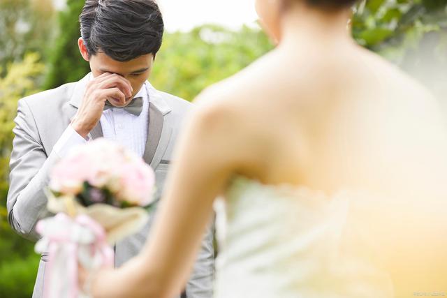 如何在相親過程中保持冷靜，不被情緒左右？