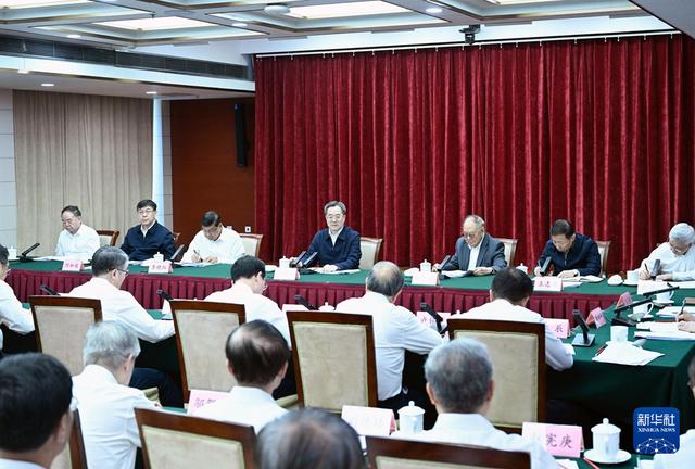 習(xí)近平致信祝賀中國工程院建院30周年
